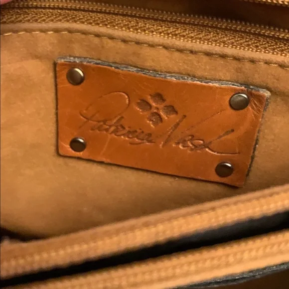 Patricia Nash-Burnished Tooled-Santilla Crossbody - Picture 6 of 9